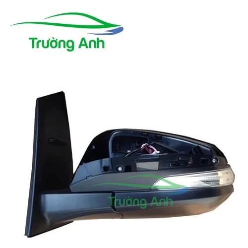 guong-chieu-hau-xe-toyota-innova-2017-2019